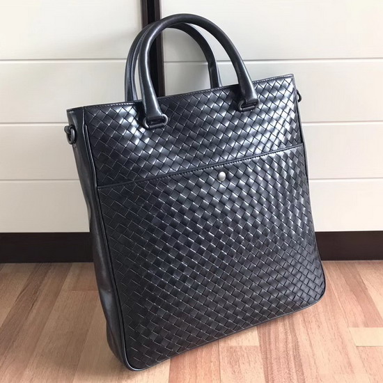 Bottega Aquatre Bag in Black Calf Leather