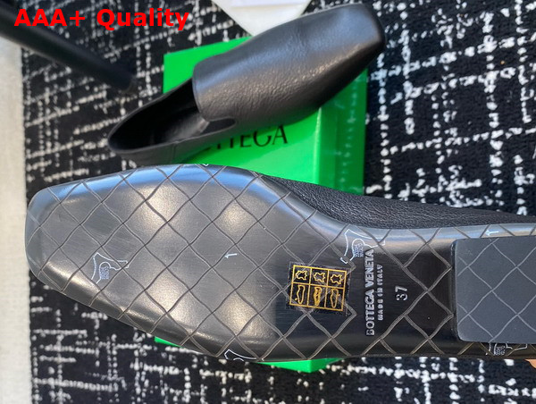 Bottega Veneta Adamo Slipper Black Goatskin Leather Replica