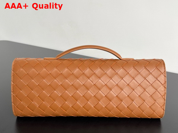 Bottega Veneta Andiamo Clutch in Wood Intrecciato Leather Replica