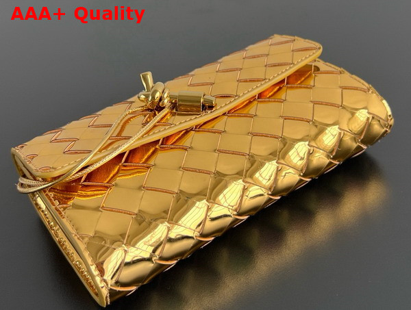 Bottega Veneta Andiamo Large Flap Wallet in Metallic Gold Intrecciato Lambskin Replica