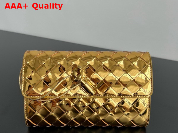 Bottega Veneta Andiamo Large Flap Wallet in Metallic Gold Intrecciato Lambskin Replica