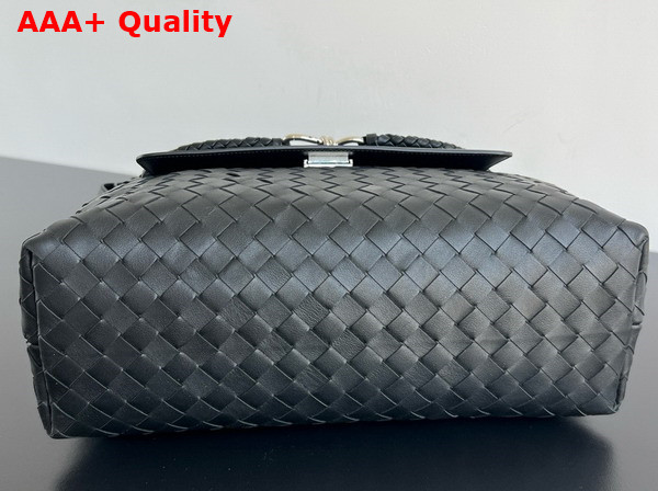 Bottega Veneta Andiamo Messenger in Black Intrecciato Leather Replica