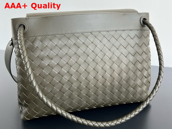 Bottega Veneta Andiamo Messenger in Kaki Intrecciato Leather Replica