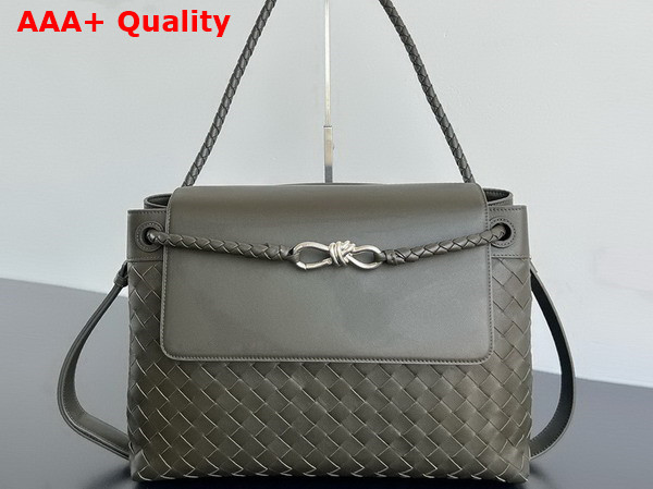 Bottega Veneta Andiamo Messenger in Kaki Intrecciato Leather Replica