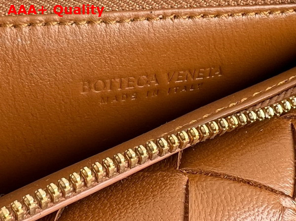 Bottega Veneta Andiamo Zipped Card Case in Cognac Intrecciato Nappa Lambskin Leather Replica