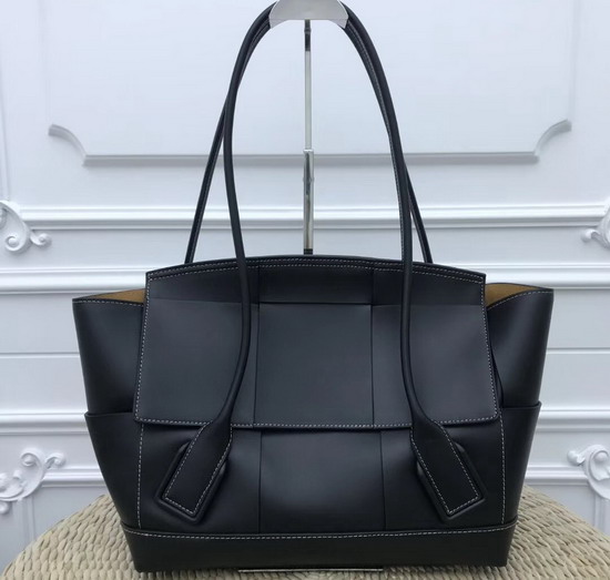 Bottega Veneta Arco 56 Bag in Black French Calf with an Orthogonal Maxi Weave