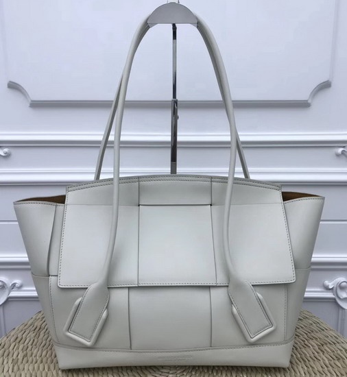 Bottega Veneta Arco 56 Bag in White French Calf with an Orthogonal Maxi Weave