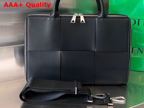 Bottega Veneta Arco Briefcase in Black Intreccio Leather Replica