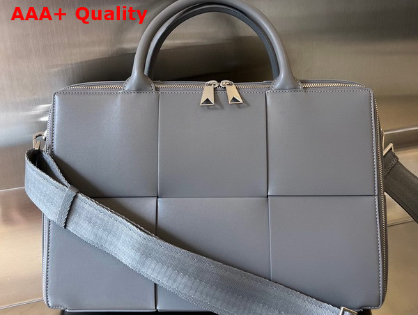 Bottega Veneta Arco Briefcase in Thunder Intreccio Leather Replica