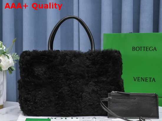 Bottega Veneta Arco Tote in Black Shearling Replica