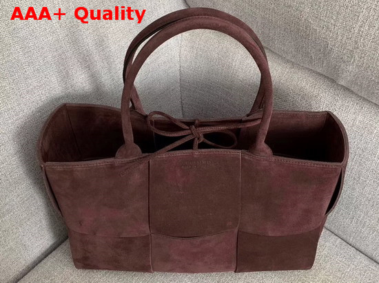 Bottega Veneta Arco Tote in Bordeaux Orthogonal Maxi Weave Suede Leather Replica