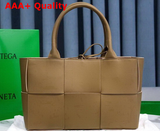 Bottega Veneta Arco Tote in Caramel Lambskin Replica