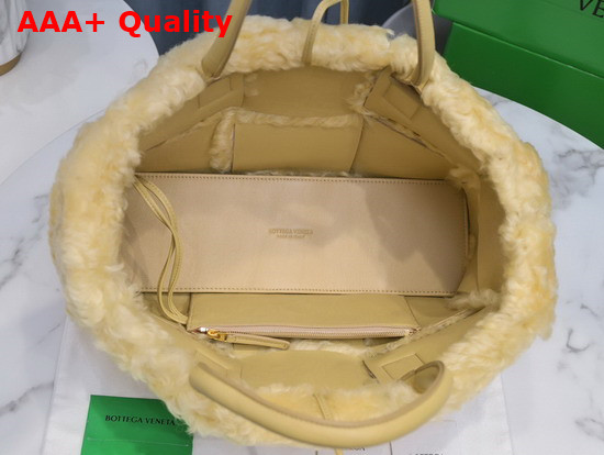 Bottega Veneta Arco Tote in Teddy Shearling Replica