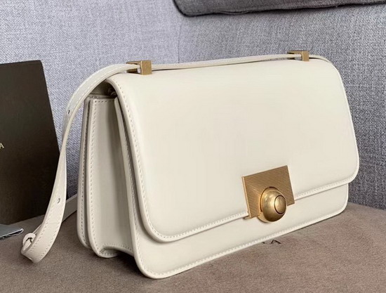 Bottega Veneta BV Classic Bag in French Calfskin Bianco