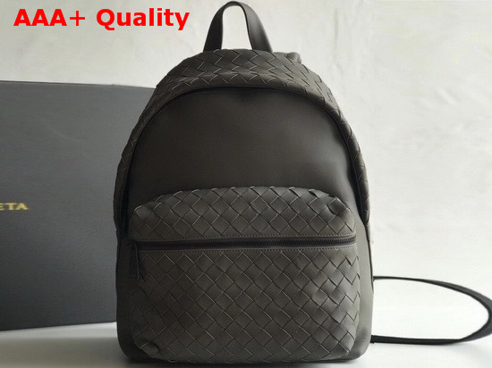 Bottega Veneta Backpack in Light Graphite Woven Calf Leather Replica