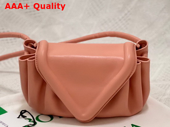 Bottega Veneta Beak Peachy Replica