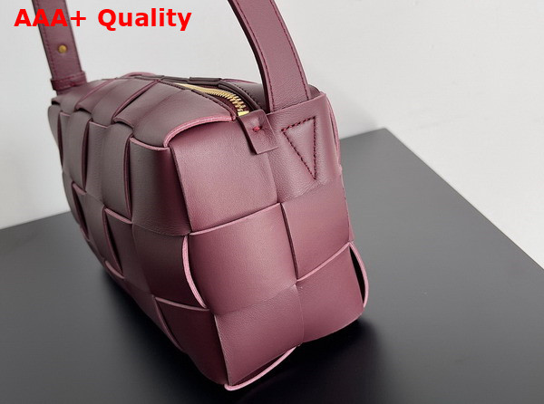 Bottega Veneta Brick Cassette Burgundy Intreccio Leather Replica