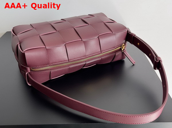 Bottega Veneta Brick Cassette Burgundy Intreccio Leather Replica