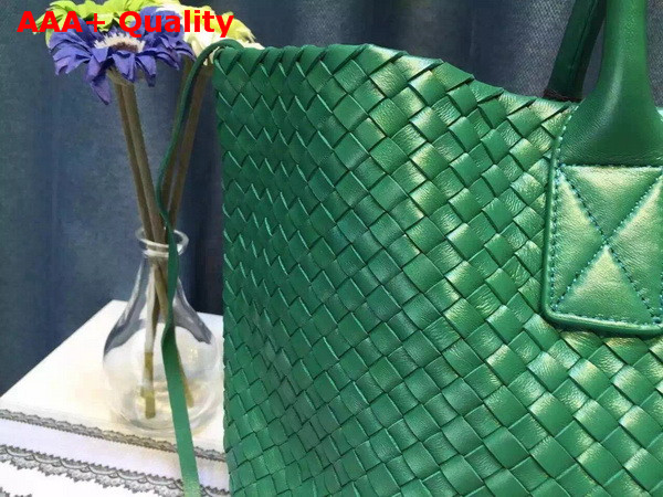 Bottega Veneta Cabat Bag in Green Intrecciato Nappa Replica