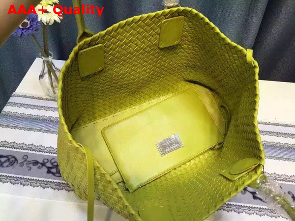 Bottega Veneta Cabat Bag in Lemon Yellow Replica