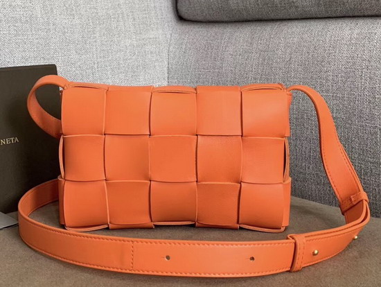 Bottega Veneta Cassette Bag in Maxi Intreccio Burned Orange