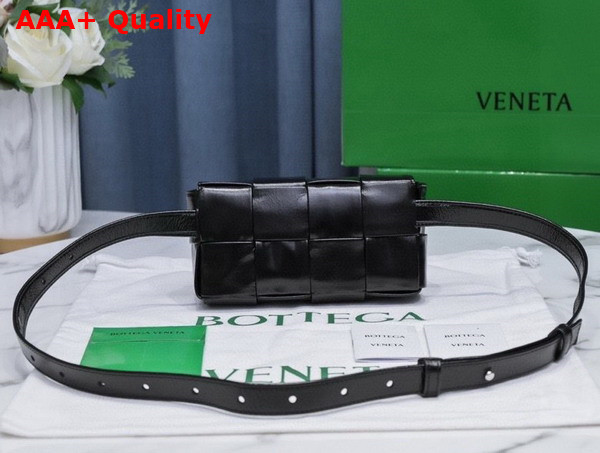 Bottega Veneta Cassette Belt Bag in Black Intreccio Calfskin Replica