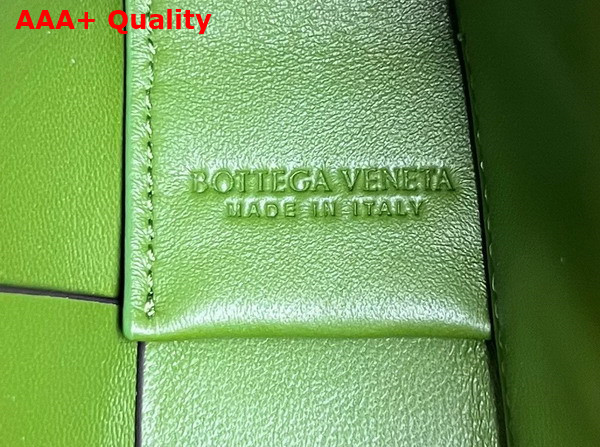 Bottega Veneta Cassette Cross Body Bag in Fondant and Avocado Calfskin Replica