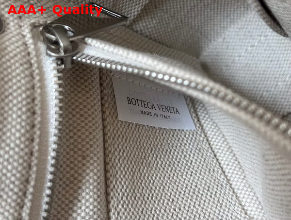 Bottega Veneta Cassette Cross Body Bag in Leather and Woven Canvas Natural Fondant Replica