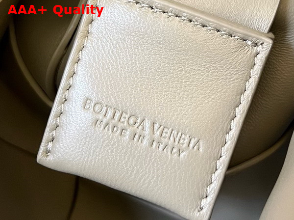 Bottega Veneta Cassette Cross Body Bag in Travertine Calfskin Replica