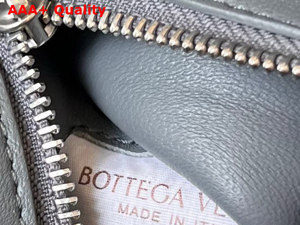 Bottega Veneta Cassette with Versatile Strap in Thunder Intreccio Leather Replica