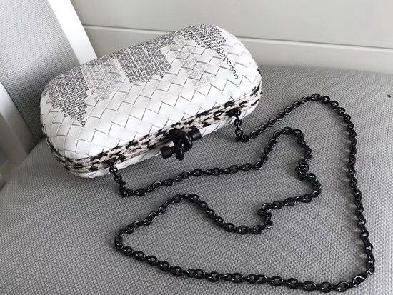 Bottega Veneta Chain Knot in White Monogram Print Nappa Leather