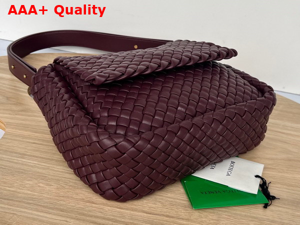 Bottega Veneta Cobble Shoulder Bag Bordeaux Lamb Skin Replica