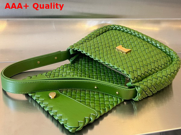 Bottega Veneta Cobble Shoulder Bag in Avocado Padded Intrecciato Leather Replica