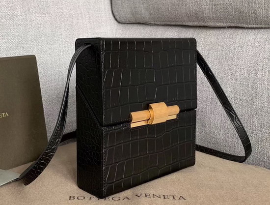 Bottega Veneta Daisey Bag in Nero Cocco Print Calfskin