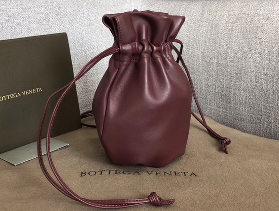 Bottega Veneta Drawstring Pouch in Bordeaux Nappa