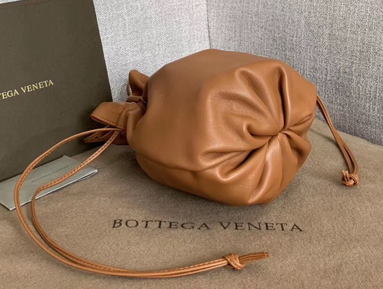 Bottega Veneta Drawstring Pouch in Wood Nappa