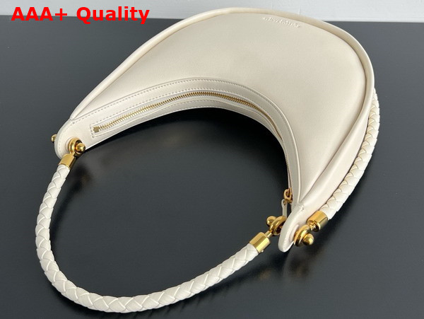 Bottega Veneta Hula Hoop Shoulder Bag in Sea Salt Smooth Leather with Double Coaxial Strap Replica