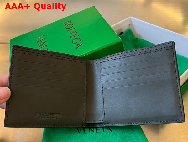 Bottega Veneta Intrecciato Bi Fold Wallet in Black Calfskin Replica