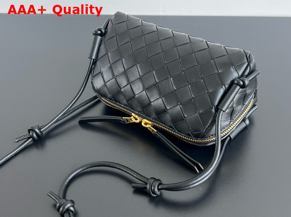 Bottega Veneta Intrecciato Concert Pouch in Black Intrecciato Nappa Leather Replica