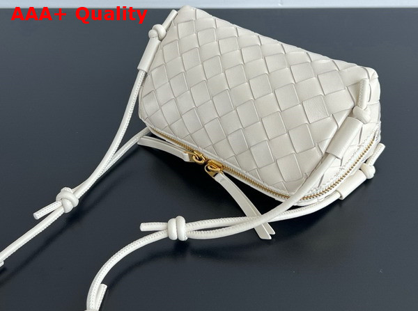 Bottega Veneta Intrecciato Concert Pouch in Sea Salt Intrecciato Nappa Leather Replica