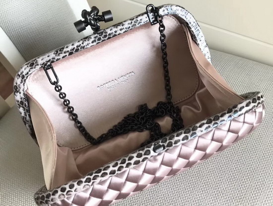 Bottega Veneta Intrecciato Impero Chain Knot in Pink Silk