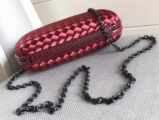 Bottega Veneta Intrecciato Impero Chain Knot in Red Silk