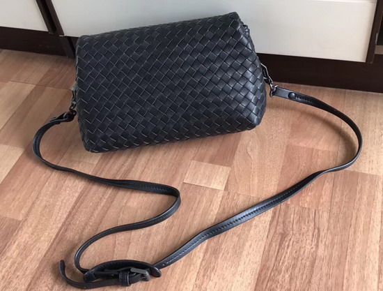 Bottega Veneta Intrecciato Nappa Messenger Bag in Black