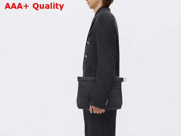 Bottega Veneta Intrecciato Pouch with Wristlet Black Replica