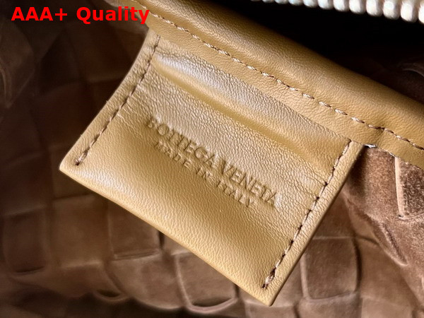 Bottega Veneta Intrecciato Pouch with Wristlet Natural Color Replica