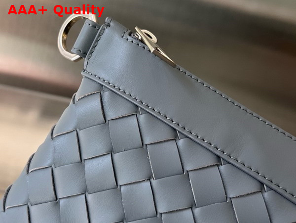 Bottega Veneta Intrecciato Pouch with Wristlet Thunder Replica