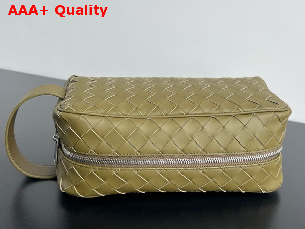 Bottega Veneta Intrecciato Travel Pouch Mud Intrecciato Leather Replica