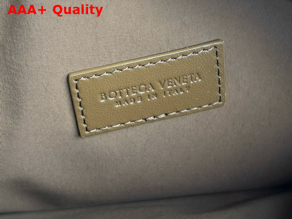 Bottega Veneta Intrecciato Travel Pouch Mud Intrecciato Leather Replica