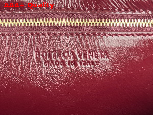 Bottega Veneta Kalimero Citta Barolo Shoulder Bag in Soft Foulard Intreccio Leather with Sliding Shoulder Strap Replica