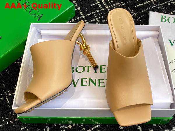 Bottega Veneta Knot Mule in Cipria Lambskin Replica